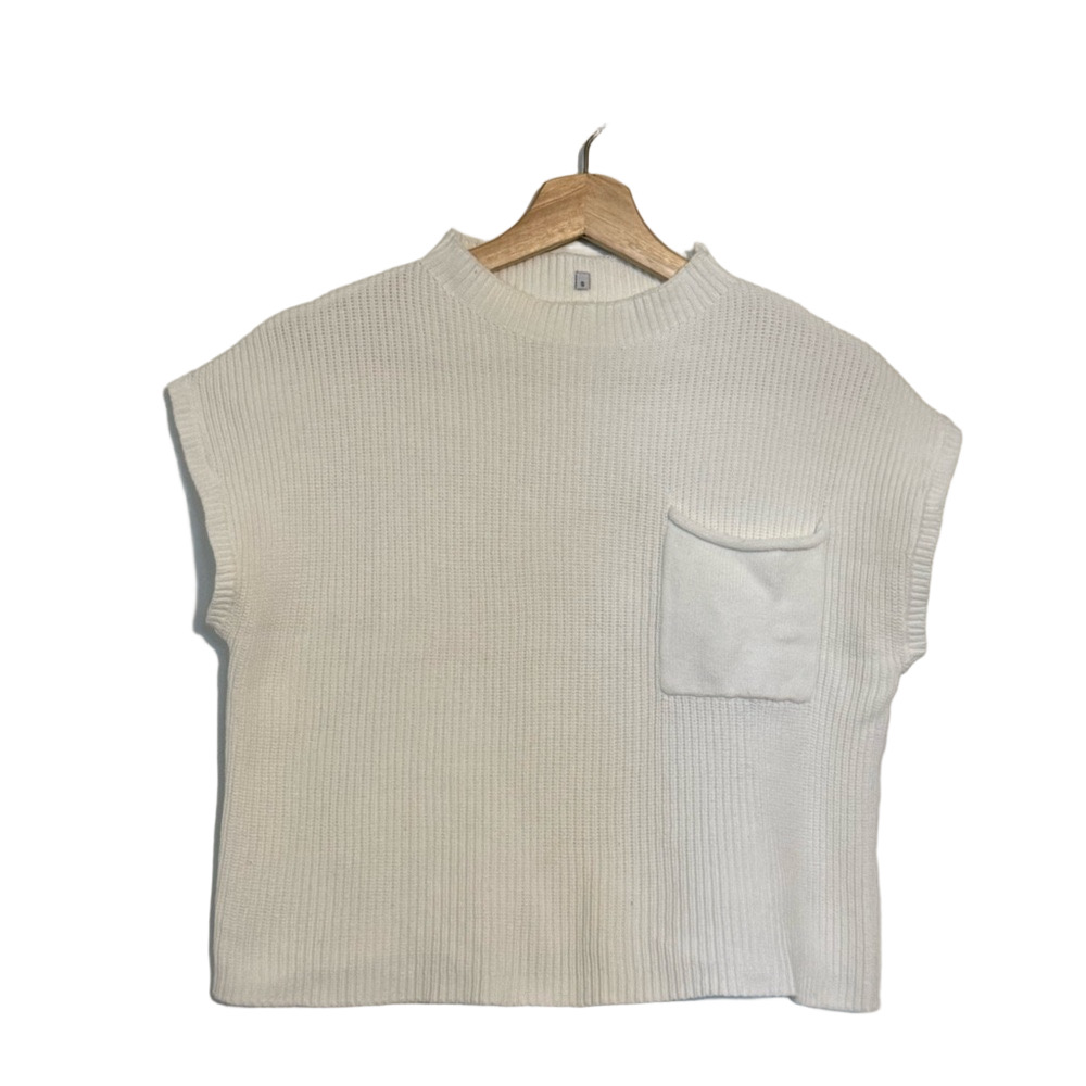 Elegant White Knit Sweatshirt